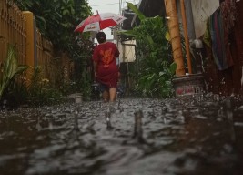 Hampir Seluruh Wilayah di Jatim Diperkirakan Hujan Hari ini, Apa Nih Rencanamu?