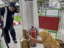 Aman! Alat Ukur BBM Seluruh SPBU di Kota Kediri Lolos Uji Tera
