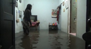 Puluhan Rumah Warga Denanyar, Jombang Terendam Banjir Akibat Hujan 3 Jam