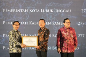 Pemkab Bojonegoro Sabet Penghargaan Meritokrasi Kategori Baik 2022