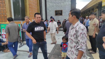 Sepatu Hilang di Masjid Agung Jombang Telah Kembali, Maling Takut?
