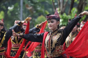 Pemkot Proyeksikan Tari Remo jadi Ekstrakulikuler Wajib di Surabaya, Setuju Rek?