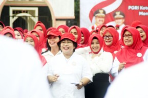 Gus Ipul Minta Guru Kota Pasuruan kian Berprestasi di Momen HUT PGRI