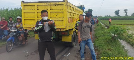 Warga Jombang Tewas di Kolong Truk