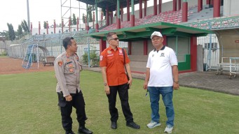 Tim dari Mabes Polri Cek Kelayakan dan Keamanan Stadion Gelora Bangkalan