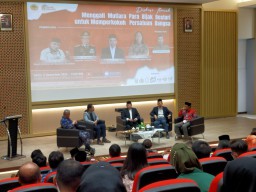 Menggali Mutiara Para Bijak Bestari untuk Memperkokoh Persatuan Bangsa