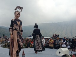 Java Fashion Harmony 2022 Bromo: Wisdom to Majestik
