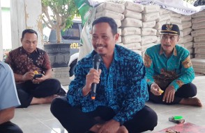 Kelangkaan Pupuk Bersubsidi Dikeluhkan Warga di Bojonegoro dalam Jumat Curhat