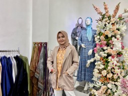 Tren Fesyen Muslim 2023, Warna Jreng Hadir Kembali