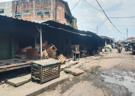 Rumah Pemotongan Unggas Ditutup, Pedagang Pasar Taman Sidoarjo Kelimpungan