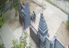 Siang Bolong Pencuri Gondol Motor Tukang Kebun SD di Jombang