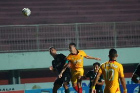 Persik Gagal Menang, Divaldo Alves Berdalih Butuh Striker Baru