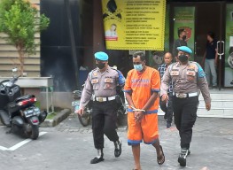 Tampang Dua Pria Cabul di Sidoarjo: Setubuhi Anak Tiri dan Tetangga