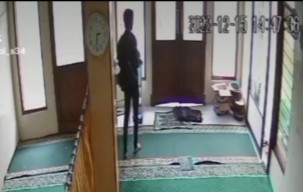 Lagi! Maling Kotak Amal Gentayangan di Sidoarjo, Ini Tampang Pelakunya