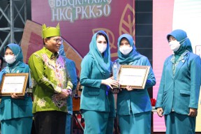 Kabupaten Mojokerto Sabet Penghargaan Pelaksana 10 Program PKK