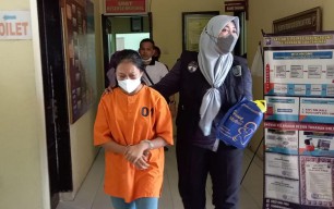 Terdakwa Pembuang Bayi di Tulungagung Divonis Dua Tahun