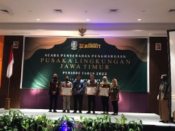 BSI Dinobatkan Jadi Perusahaan dengan Kegiatan Amanah Lingkungan Tertinggi