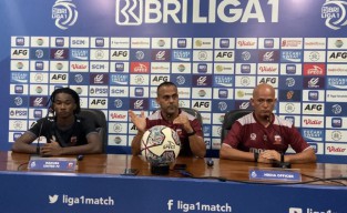 Pelatih MU Waspadai Tren Positif Persik Kediri