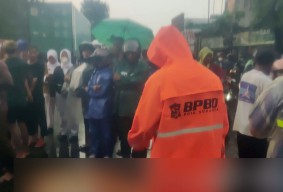 Motor Oleng saat Hendak Mendahului Pikap, Gadis di Surabaya Tewas