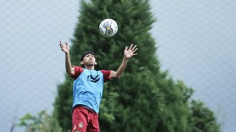 Divaldo Alves Puji Yusuf Meilana Bek Kiri Terbaik di Indonesia