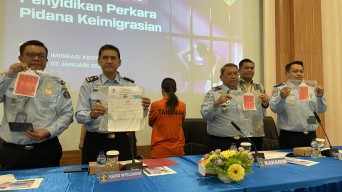 IRT asal Blitar Rekrut Operator Judi Online Dikirim ke Kamboja, Begini Kedoknya