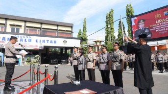 Selamat Bertugas 5 Kapolsek Baru di Lamongan, Ini Pesan Kapolres