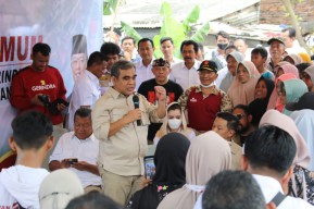 Bantu Korban Banjir, Sekjen Gerindra: Jangan Pikir Ini Terkait 2024