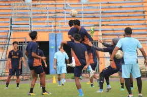 Terbang ke Samarinda, Persela Lamongan Uji Coba Kontra Borneo FC