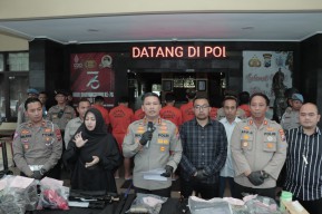 Buntut Demo Ricuh di Kantor Arema FC, Polisi Tetapkan 7 Orang Tersangka