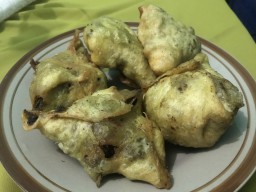 Marlung dan Marsus, Martabak Murah dengan Sensasi Barbar