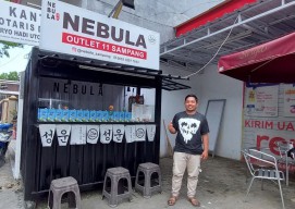 Jual Minuman Boba di Depan Alfamart, Laku 60 Gelas Per Hari