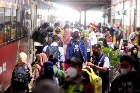 Daop 7 Madiun Layani 252.268 Penumpang Selama Nataru 2022-2023