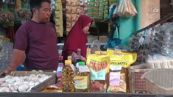 Minyak Goreng Subsidi di Jombang Dijual di Atas HET, Berapa?