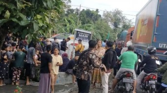 60 Penumpang Bus Bagong di Kediri Lolos dari Maut, Begini Ceritanya