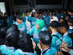 Kontingen PWNU Jatim Juara Umum Porseni: Kado Satu Abad NU