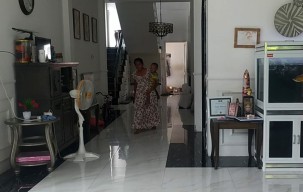 Terungkap, Rumah Istri Ketua DPRD Jatim di Lamongan Kosong saat Digeledah KPK