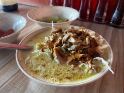 Mencicipi Kuliner Legendaris di Kediri, Soto Ayam Bok Ijo Wajib Dicoba