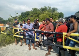 Warga Bojonegoro Tutup Paksa Aktivitas Pertambangan