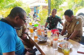 Pedasnya Masakan di Lamongan, Bokong, dan Dispensasi Nikah Dini