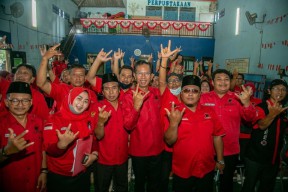 Perkuat Gotong Royong, Kader PDI Perjuangan Surabaya Antusias Sambut Ultah Emas