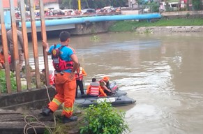 Seorang Anak Dilaporkan Tenggelam di Sungai Jagir, Surabaya