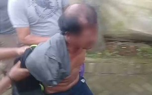 Maling Spesialis Motor Petani di Pasuruan Tertangkap Dihajar Massa