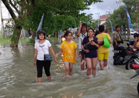 Banjir Juga Melanda Wilayah Menganti Gresik, 2000 Lebih Keluarga Terdampak