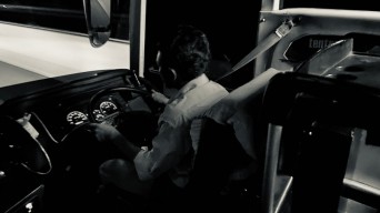 Cerita Horor Awak Bus Malam Surabaya-Tulungagung