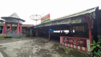 Wisata Payung Kota Batu, Destinasi Favorit Remaja 90an yang Kini Sepi