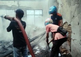 Kebakaran di SMPN 4 Bangkalan Padam, Polisi Selidiki Penyebabnya