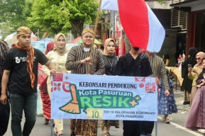 Gus Ipul Berharap Karnival Mini Kebonsari Kota Pasuruan Bisa Bangkitkan Ekonomi