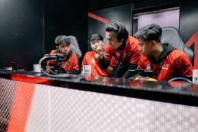 Sosok Coach Salman Bawa Ses Alfaink Juara Snapdragon Pro Series ESL Asia Pasific
