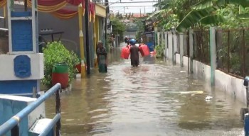 Banjir di Jombang Meluas, Kini Rendam 6 Kecamatan