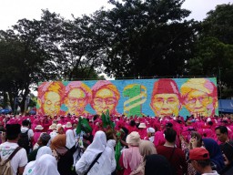 Keren! Kolase Wajah 3 Tokoh Besar Pendiri NU di Puncak 1 Abad, Tembus Rekor Muri
